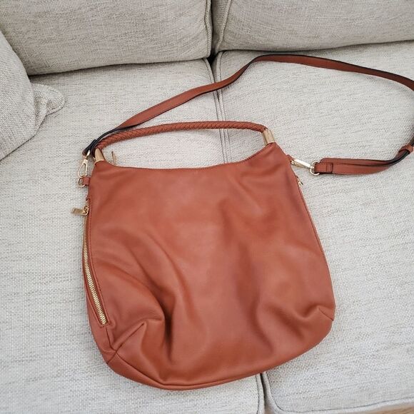 Sole Society DUNNE SHOULDER BAG - Picture 5 of 10